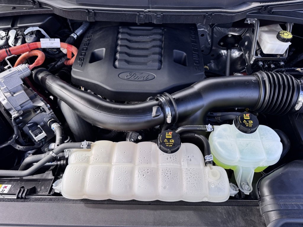 Used 2023 Ford F150 Lariat w/ Equipment Group 502A High image 40