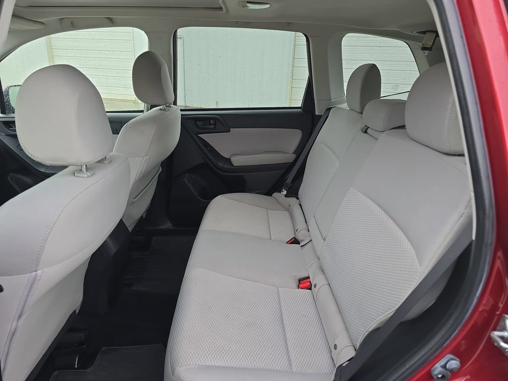 Used 2016 Subaru Forester 2.5i Premium w/ Popular Package #1 AWD/4WD image 33