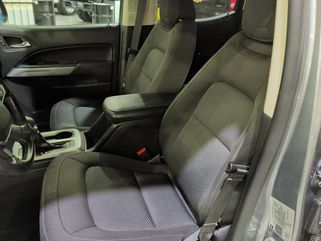 Used 2022 Chevrolet Colorado LT w/ LT Convenience Package RWD image 11