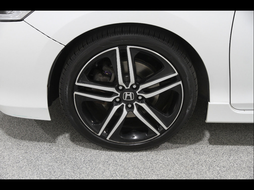 Used 2016 Honda Accord Sport image 20