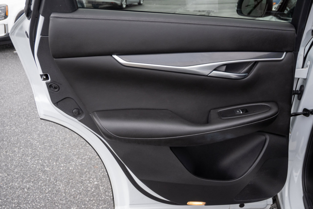 Used 2023 INFINITI QX50 Sport image 16