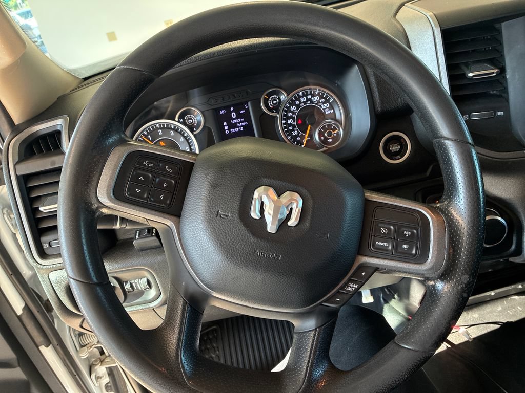 Used 2020 RAM 3500 Tradesman w/ Chrome Appearance Group AWD/4WD image 15