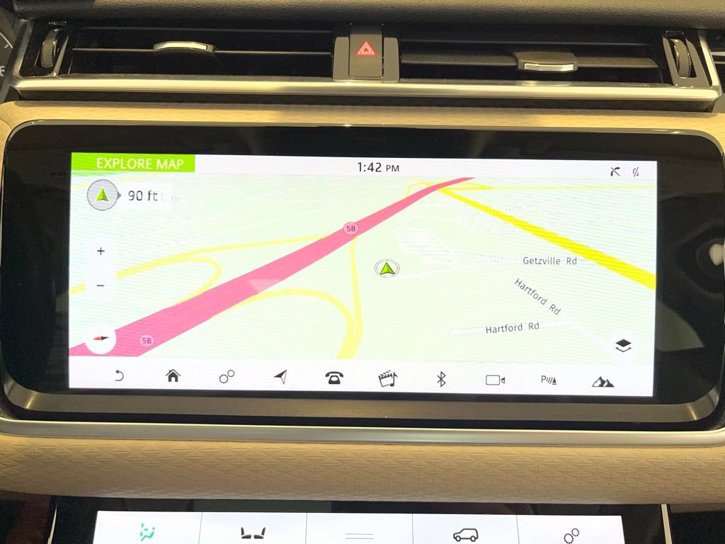 Certified 2020 Land Rover Range Rover Velar R-Dynamic S AWD/4WD image 41