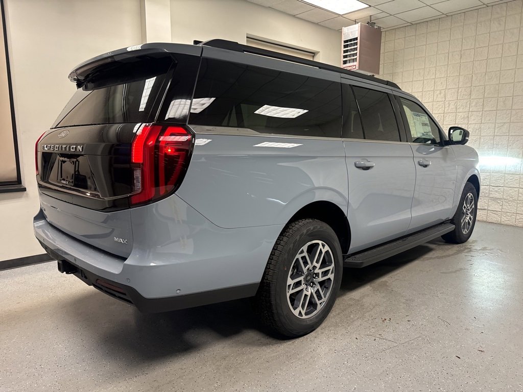 New 2025 Ford Expedition Max Active image 20
