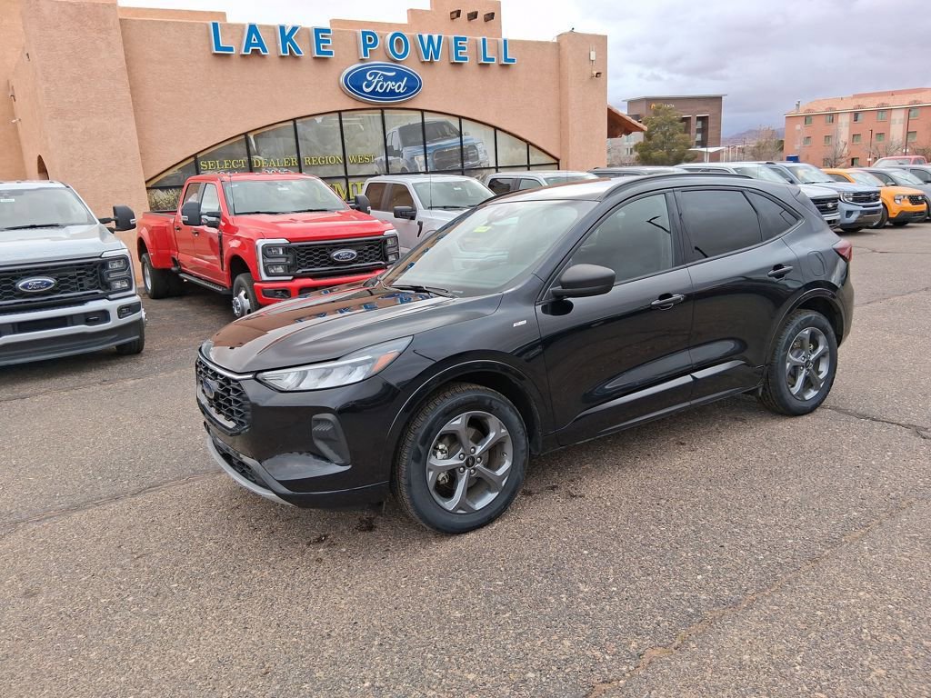 Used 2024 Ford Escape ST-Line
