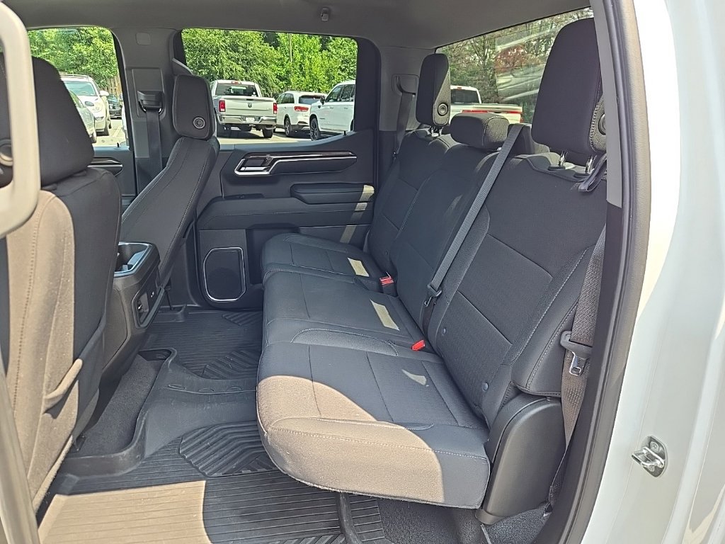 Used 2023 Chevrolet Silverado 1500 RST w/ Z71 Off-Road Package AWD/4WD image 39