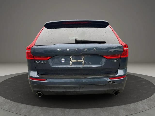 Used 2018 Volvo XC60 T5 Momentum w/ Vision Package AWD/4WD image 6
