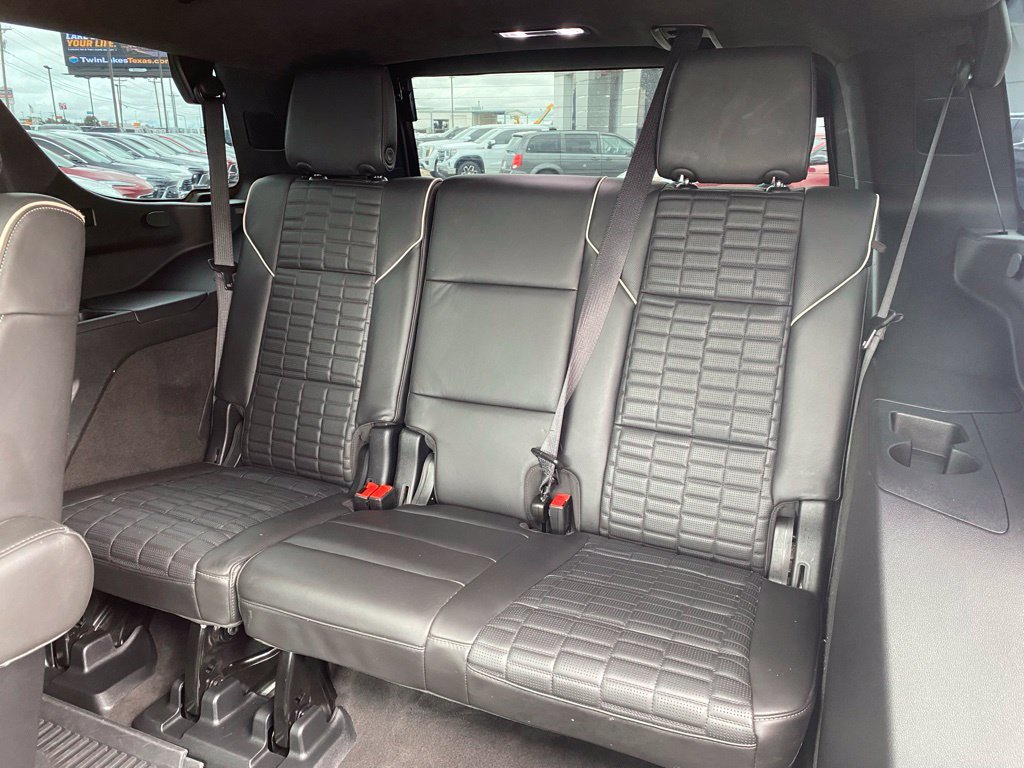 Used 2024 Cadillac Escalade Sport Platinum w/ LPO, ONYX Package AWD/4WD image 14