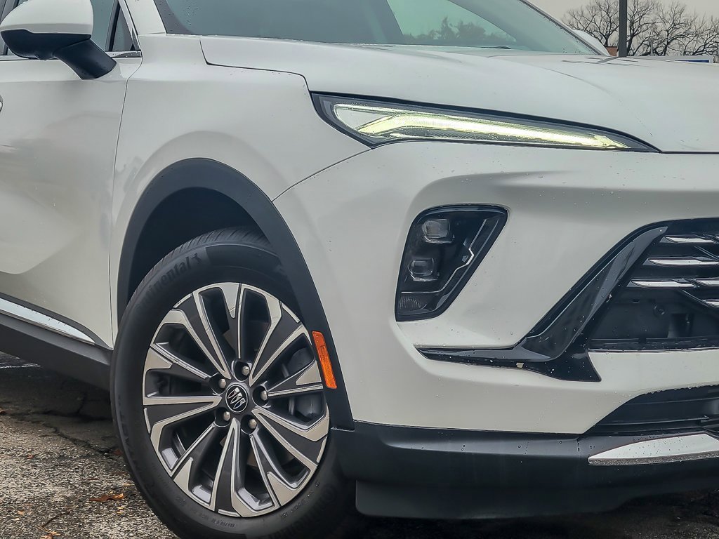 Certified 2024 Buick Envision Preferred image 3