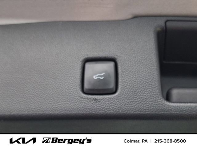 Used 2023 Ford Escape Platinum w/ Premium Technology Package image 29