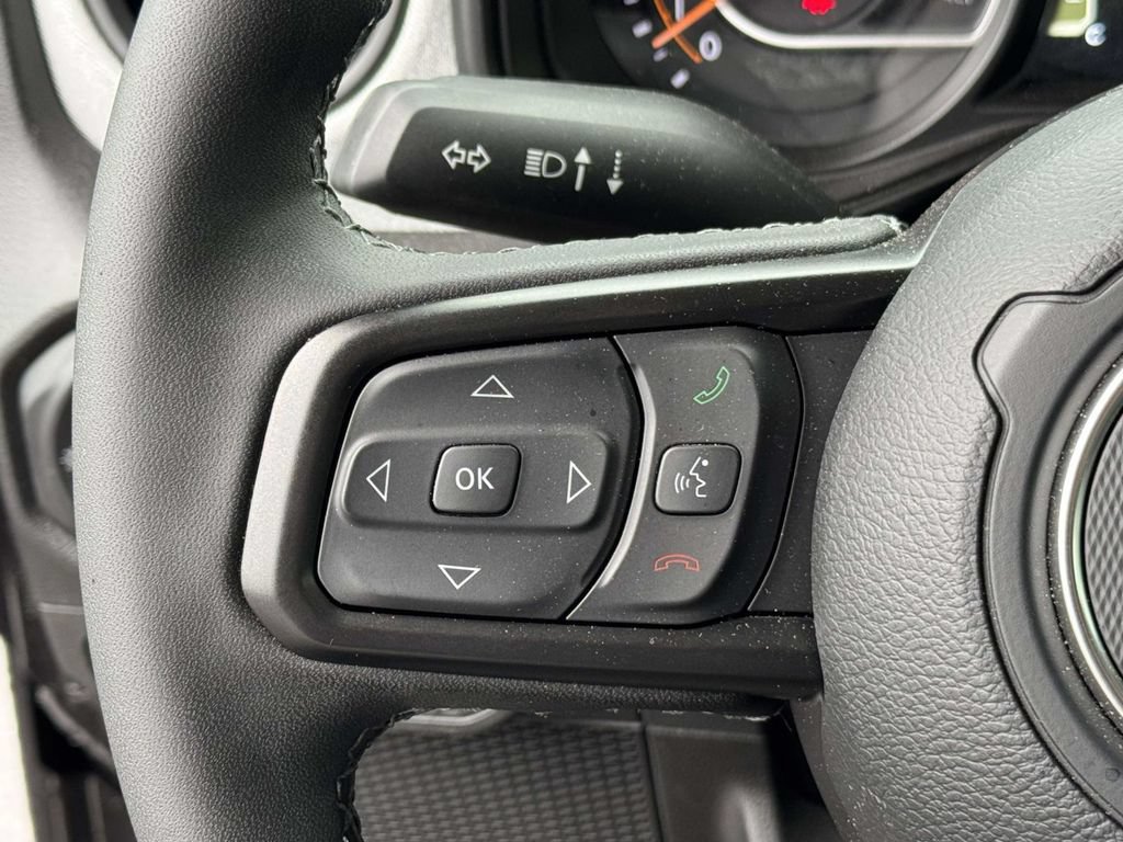 Used 2026 Jeep Gladiator Sport AWD/4WD image 21