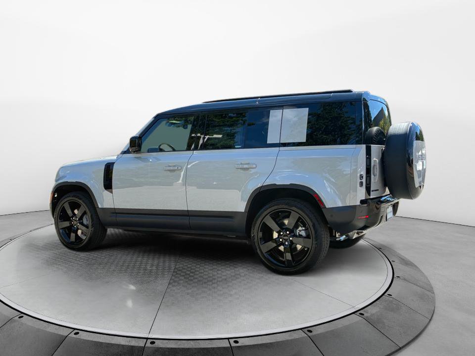 New 2026 Land Rover Defender 110 S AWD/4WD image 5