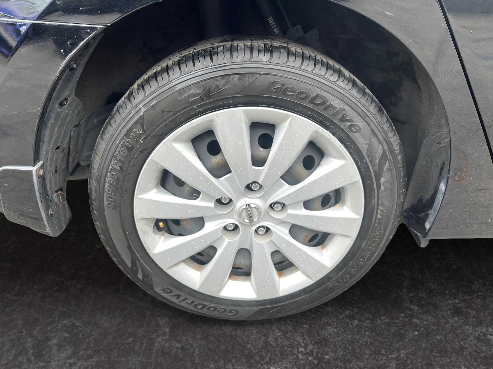 Used 2019 Nissan Sentra S image 14