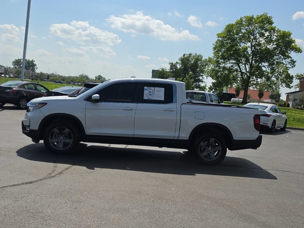 Certified 2023 Honda Ridgeline RTL image 4