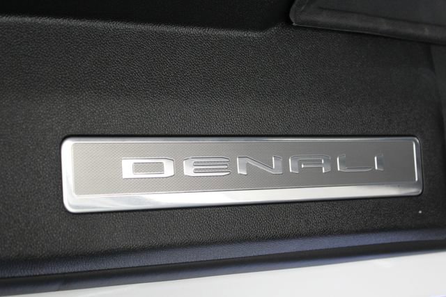 New 2026 GMC Yukon Denali w/ Advanced Technology Package AWD/4WD image 36