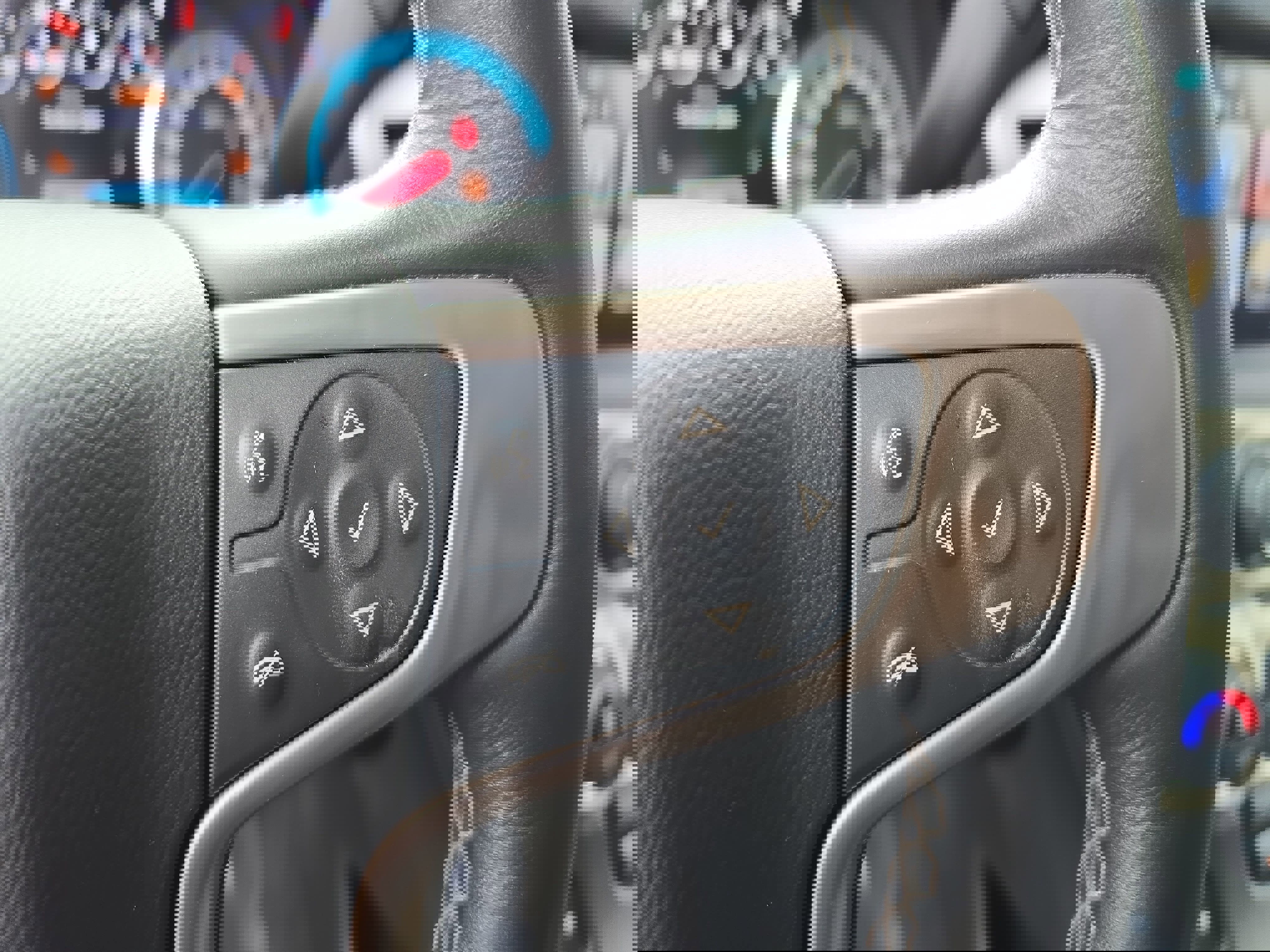 Used 2017 GMC Yukon Denali w/ Open Road Package image 19