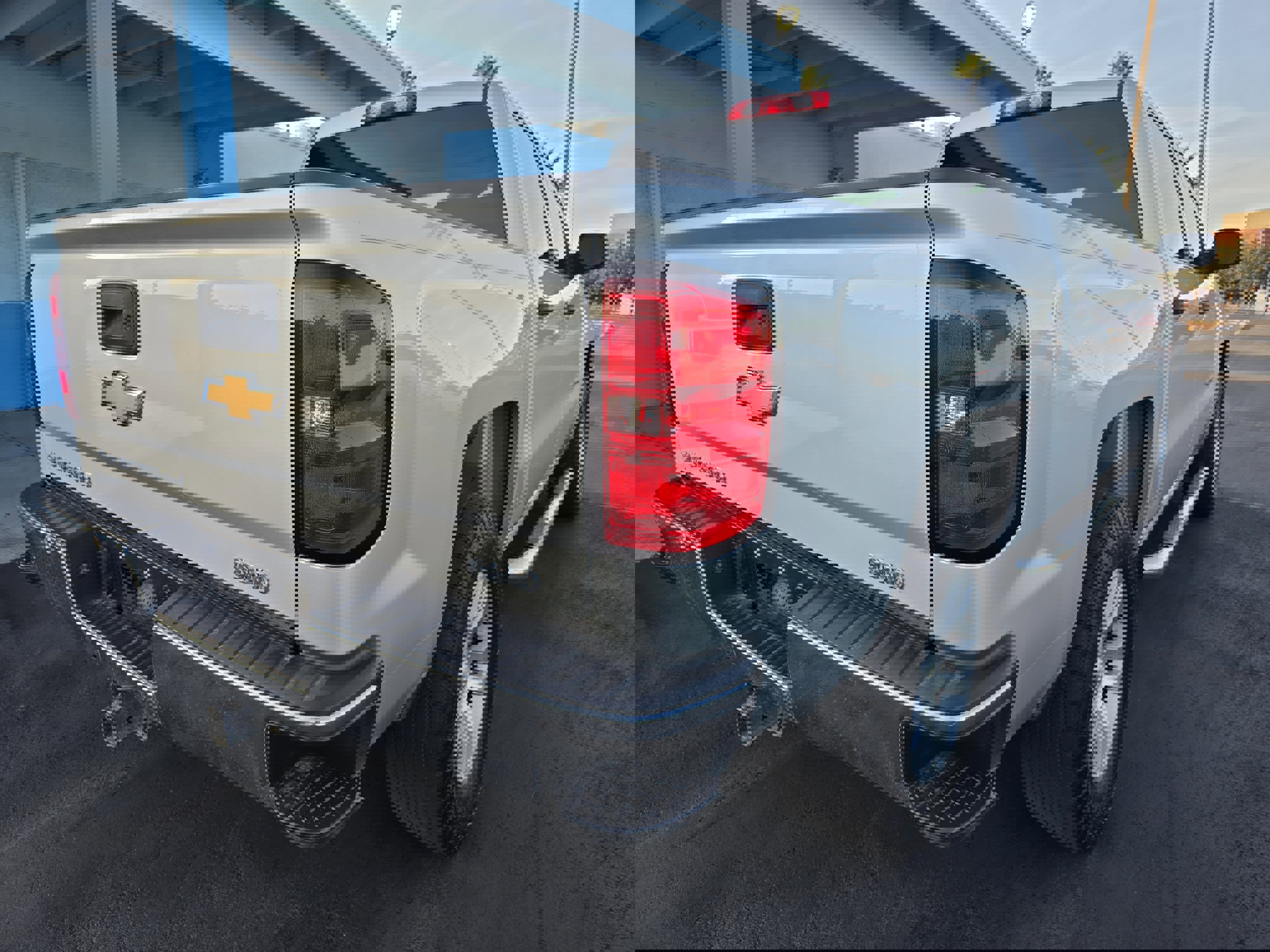 Used 2017 Chevrolet Silverado 1500 LS RWD image 3