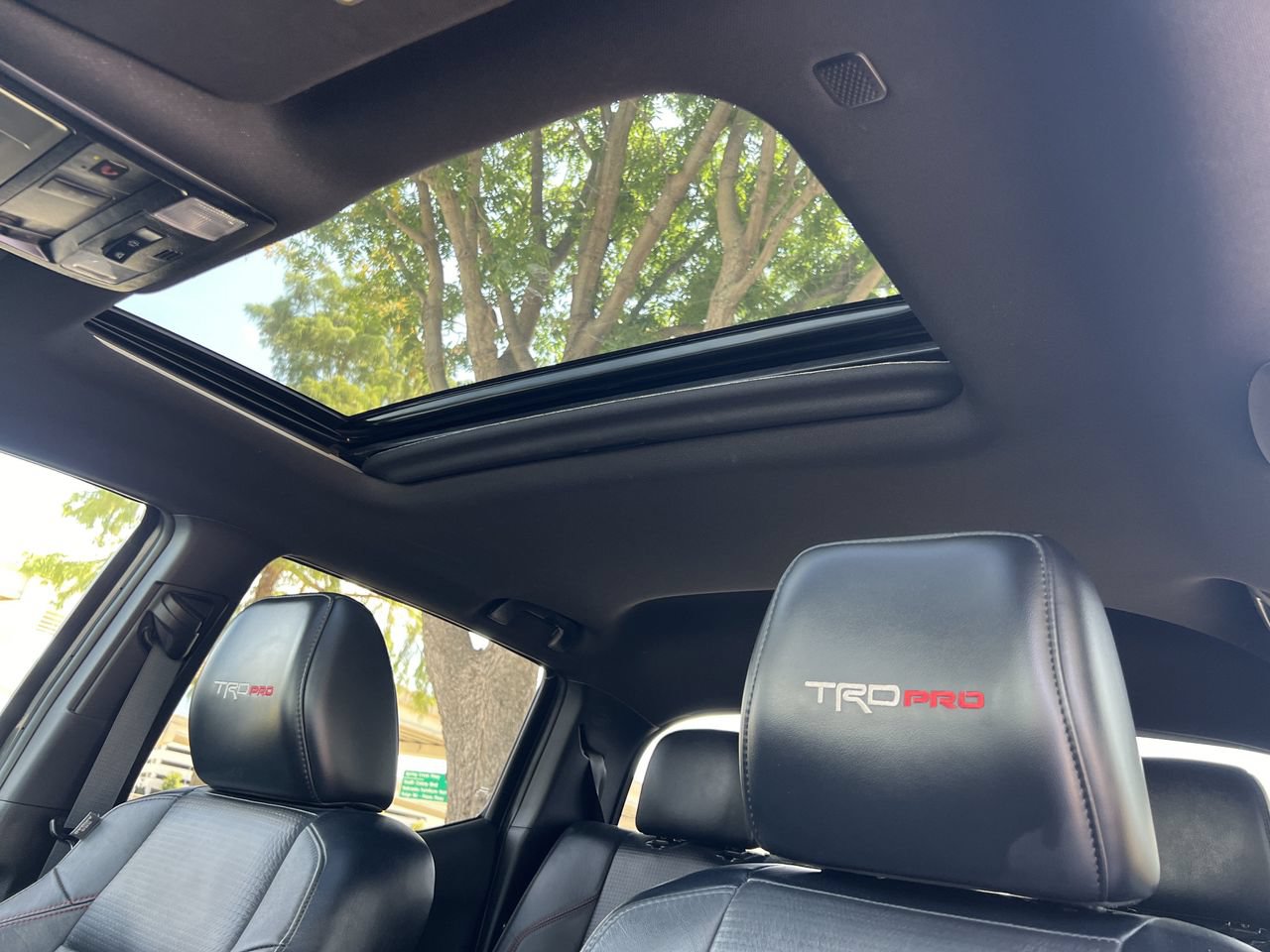 Used 2022 Toyota Tacoma TRD Pro AWD/4WD image 23