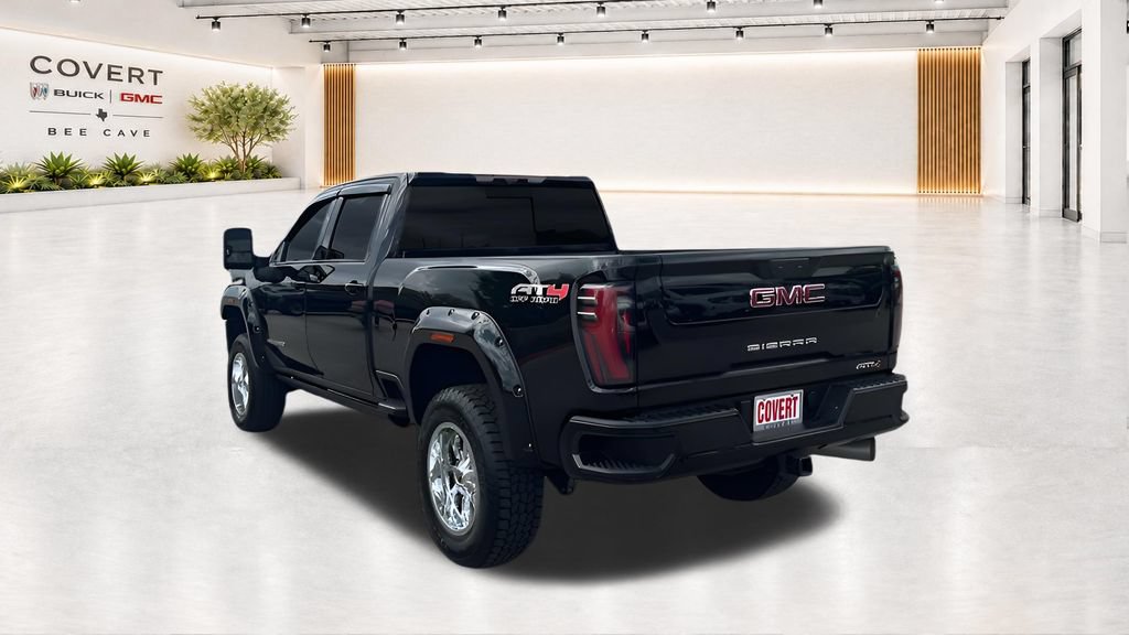 Used 2024 GMC Sierra 2500 AT4 w/ AT4 Premium Plus Package AWD/4WD image 9