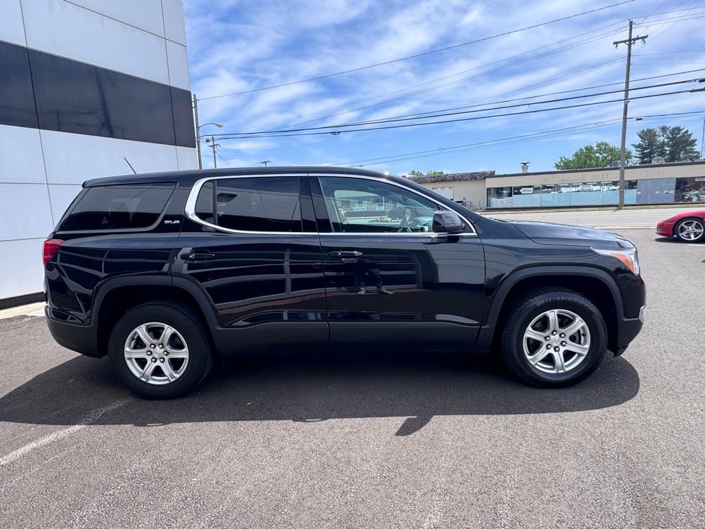 Used 2019 GMC Acadia SLE w/ LPO, Floor Liner Package AWD/4WD image 6