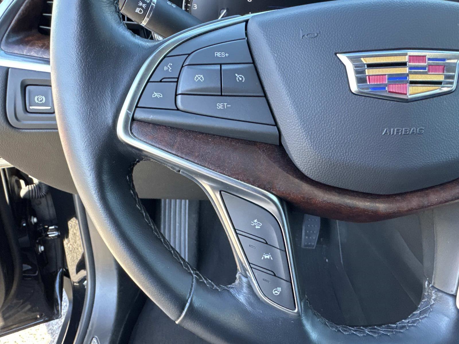Used 2024 Cadillac XT5 Premium Luxury image 32