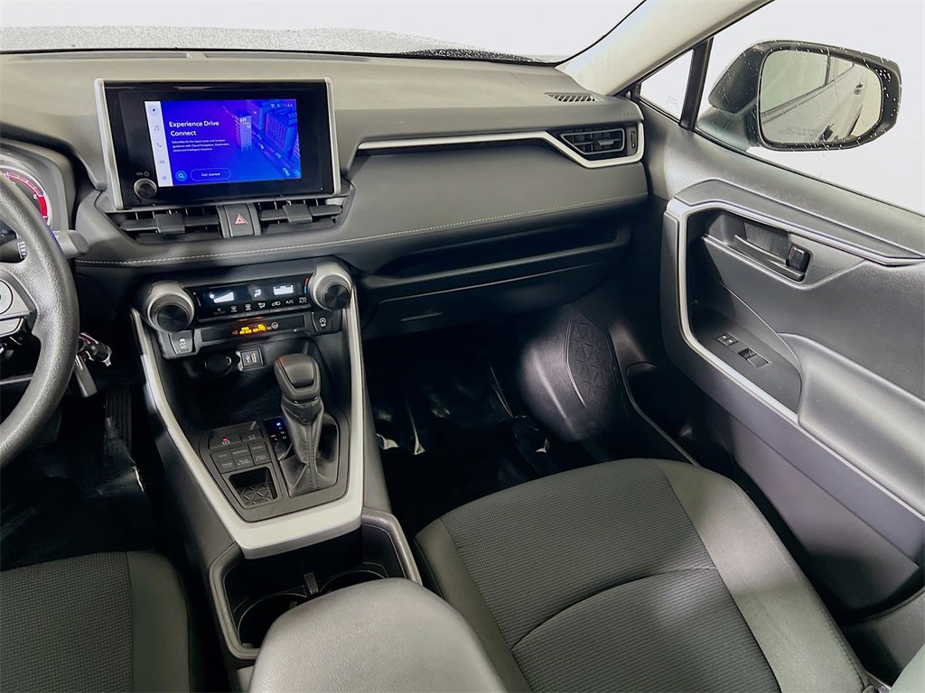 Certified 2025 Toyota RAV4 LE image 20