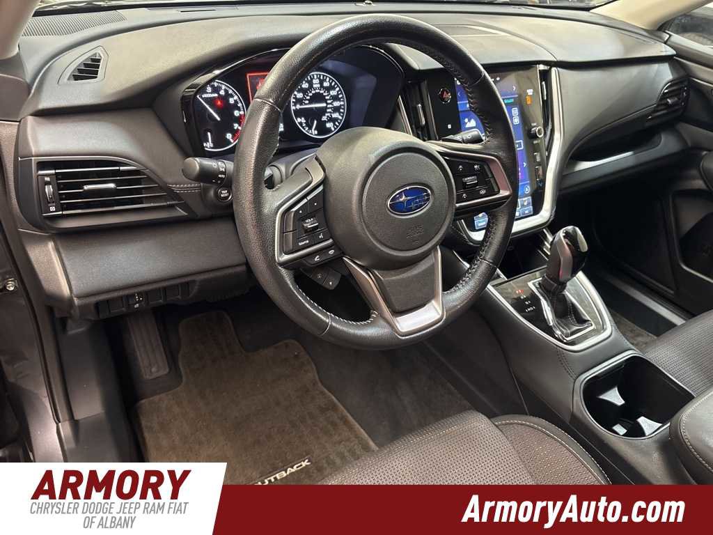 Used 2022 Subaru Outback Premium image 9
