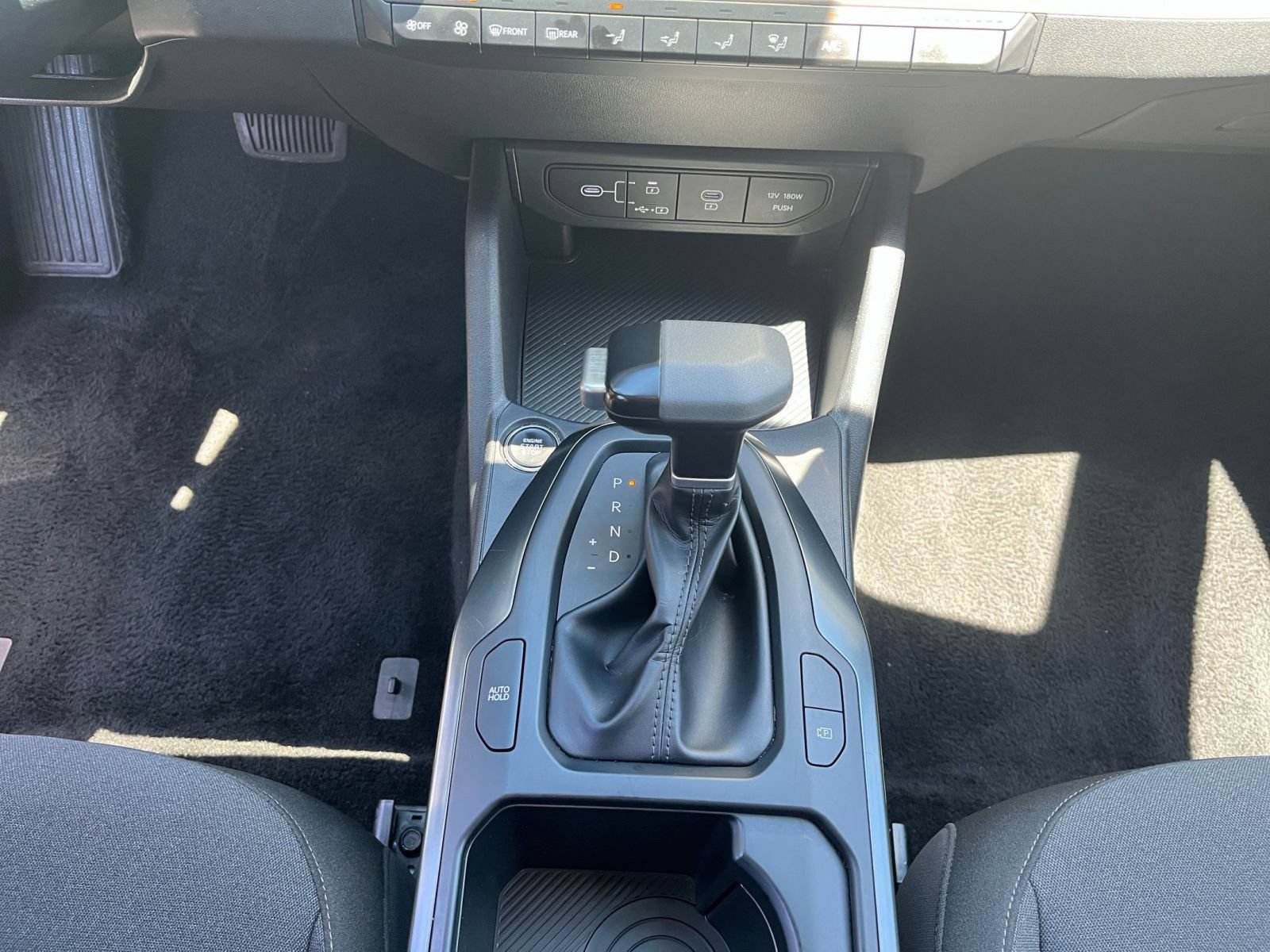 Used 2025 Kia K4 FWD image 40