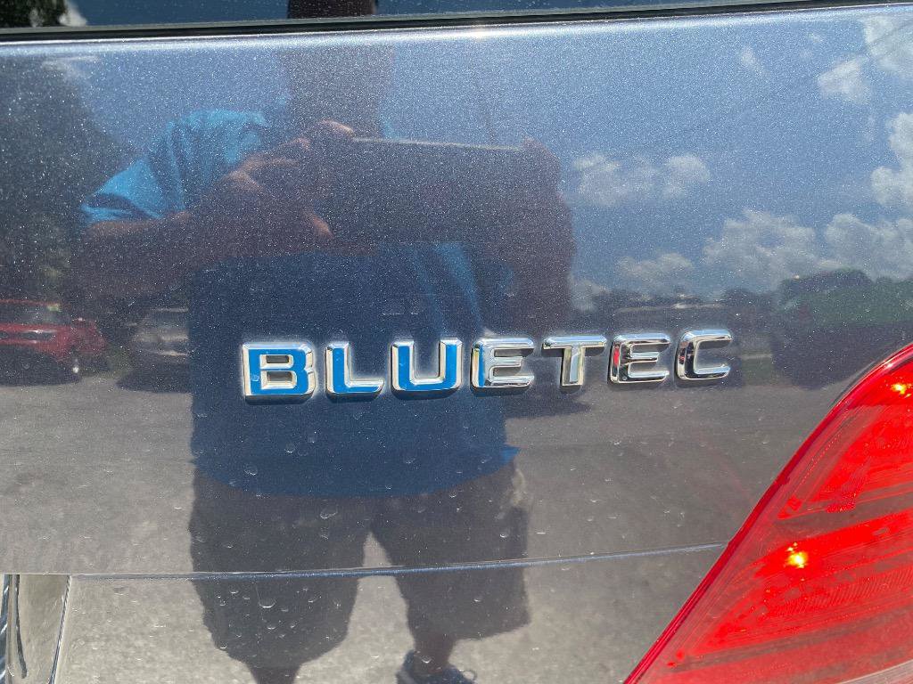 Used 2013 Mercedes-Benz GLK 250 BlueTEC 4MATIC image 40
