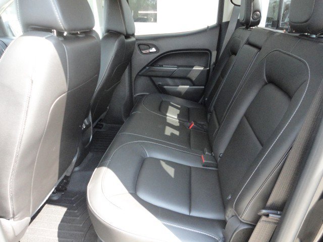 Used 2022 Chevrolet Colorado LT w/ Luxury Package image 9