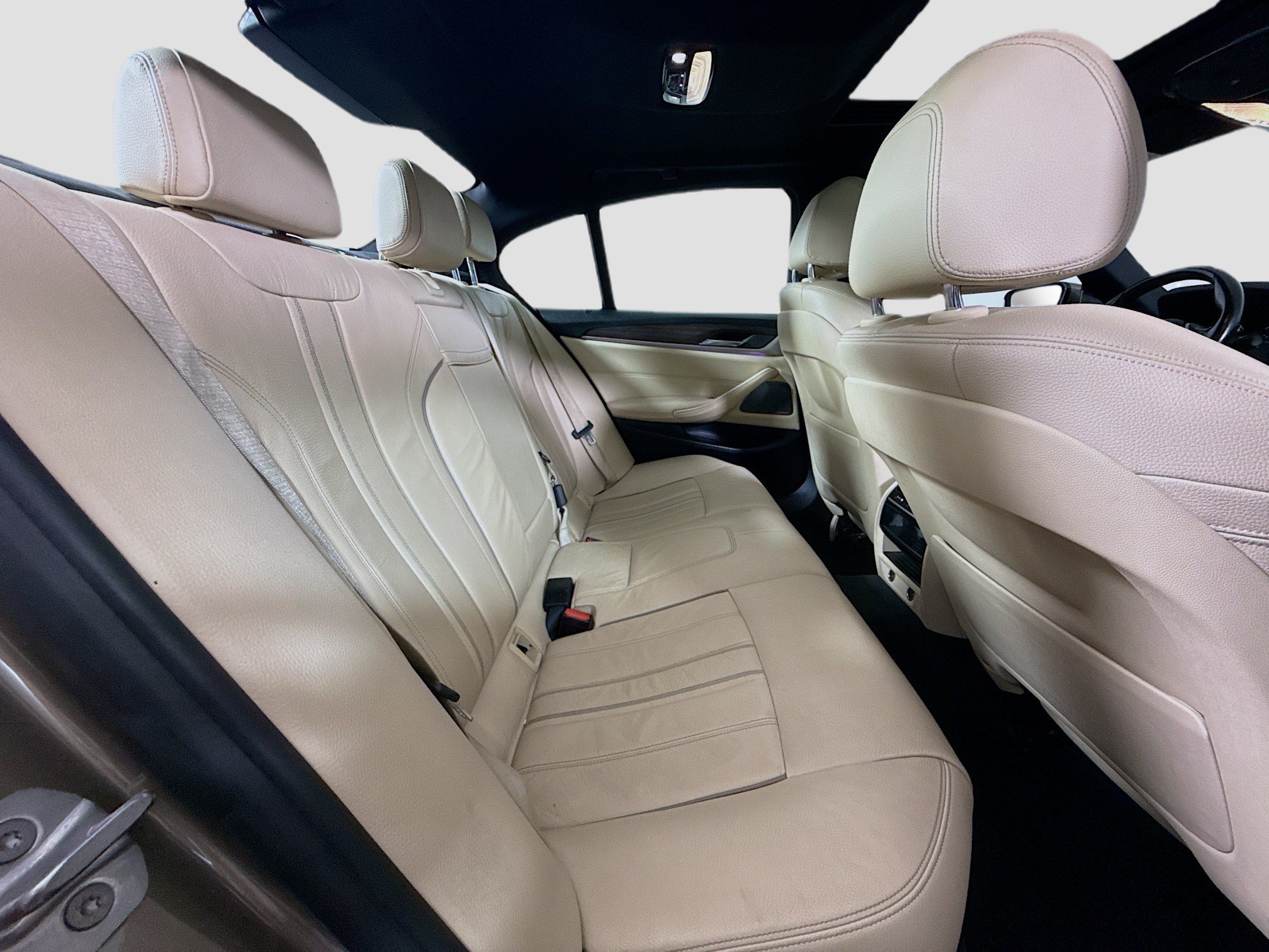 Used 2017 BMW 540i RWD image 27