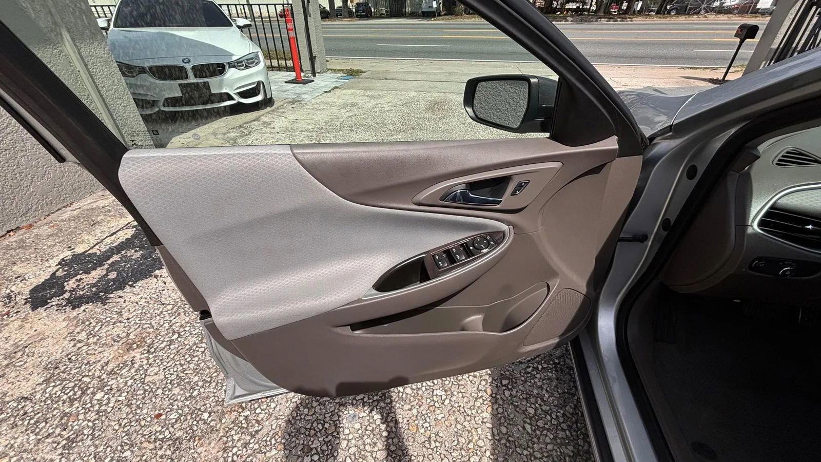 Used 2016 Chevrolet Malibu LS FWD image 15