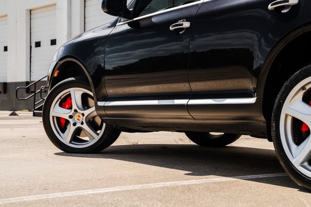 Used 2006 Porsche Cayenne Turbo S AWD/4WD image 26