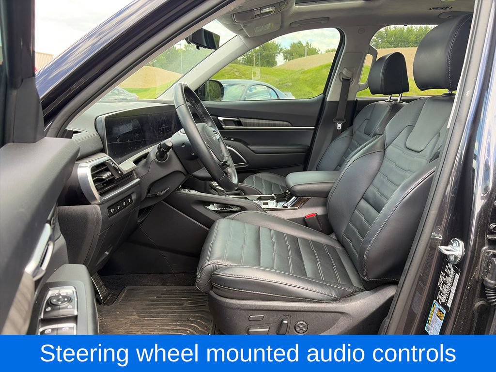 Used 2025 Kia Telluride SX Prestige AWD/4WD image 16