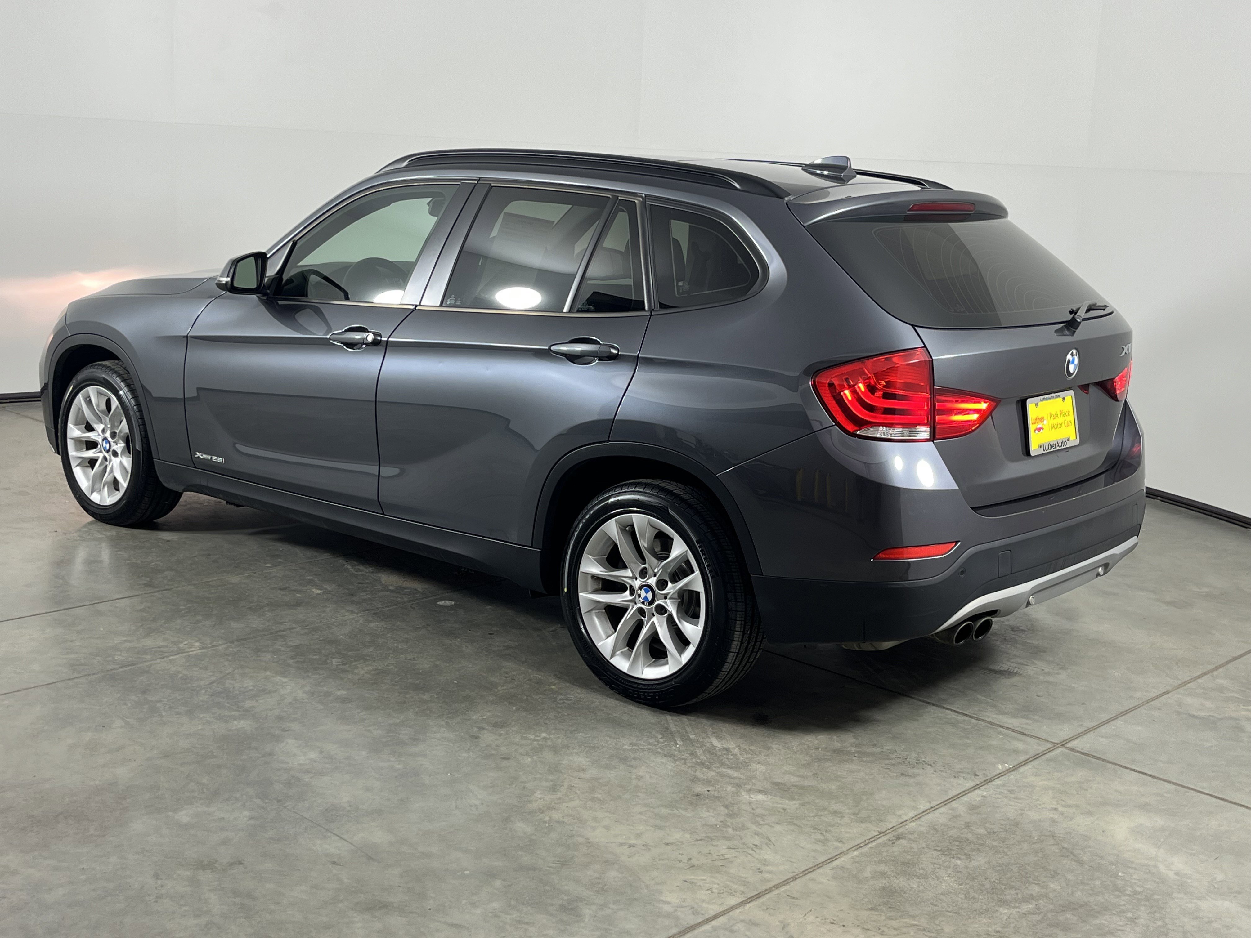 Used 2015 BMW X1 xDrive28i image 5