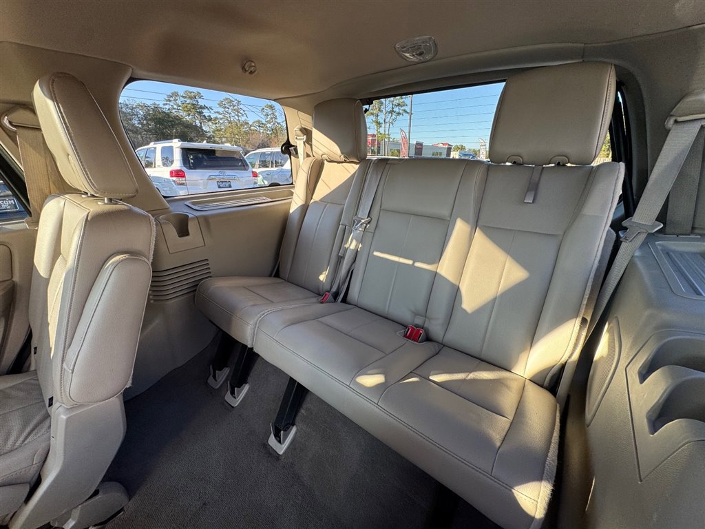 Used 2014 Ford Expedition Limited w/ Equipment Group 301A AWD/4WD image 22