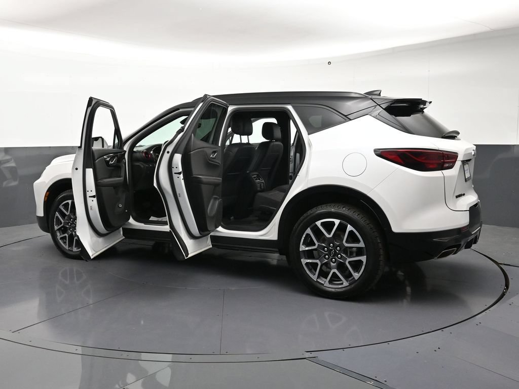 Certified 2023 Chevrolet Blazer RS w/ Driver Confidence II Package AWD/4WD image 35