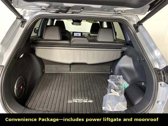 Used 2024 Toyota Corolla Cross XSE image 8