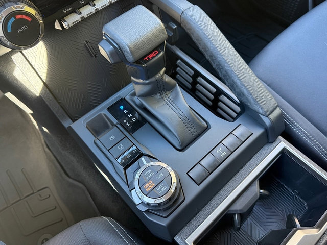 Used 2024 Toyota Tacoma TRD Off-Road image 24