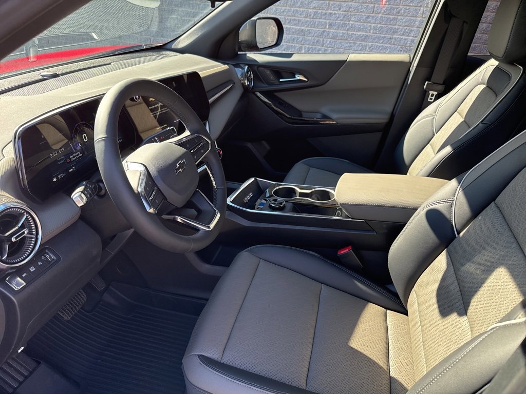 New 2026 Chevrolet Equinox LT w/ Convenience Package II image 26