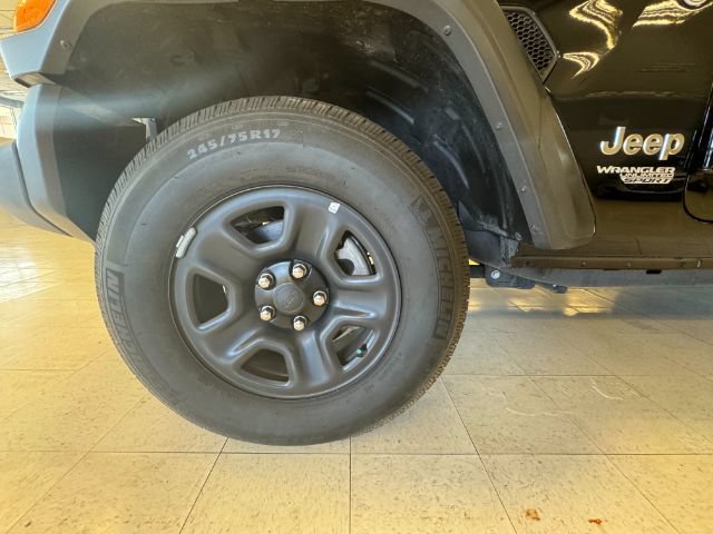 Used 2021 Jeep Wrangler Unlimited Sport AWD/4WD image 22