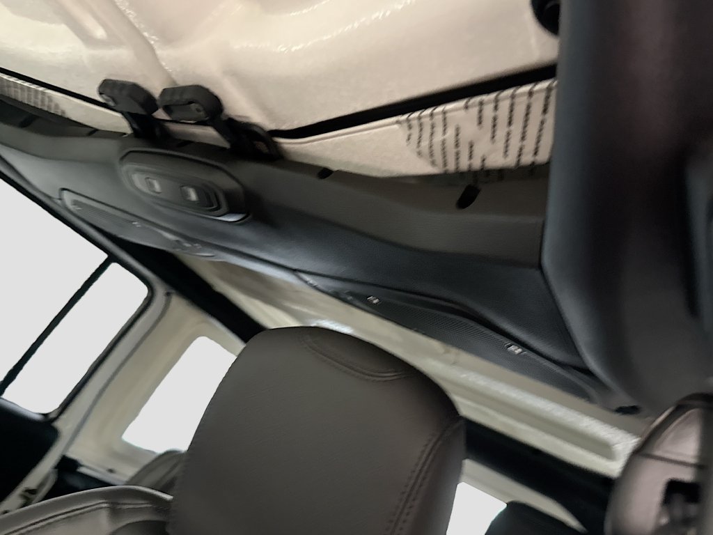 New 2027 Jeep Wrangler Unlimited Sahara AWD/4WD image 19