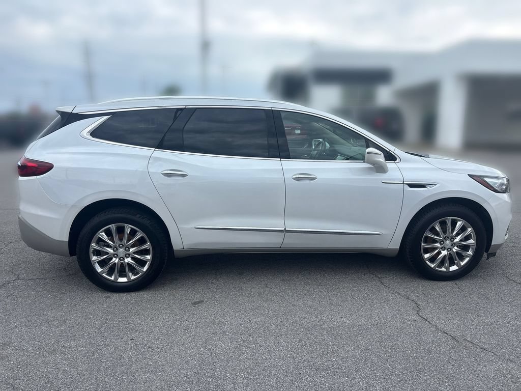 Used 2019 Buick Enclave Premium w/ Experience Buick Package AWD/4WD image 9