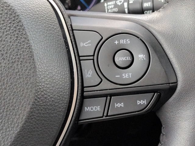 Certified 2023 Toyota RAV4 XLE Premium AWD/4WD image 26