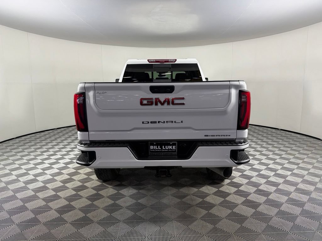 Used 2025 GMC Sierra 3500 Denali w/ Technology Package AWD/4WD image 8