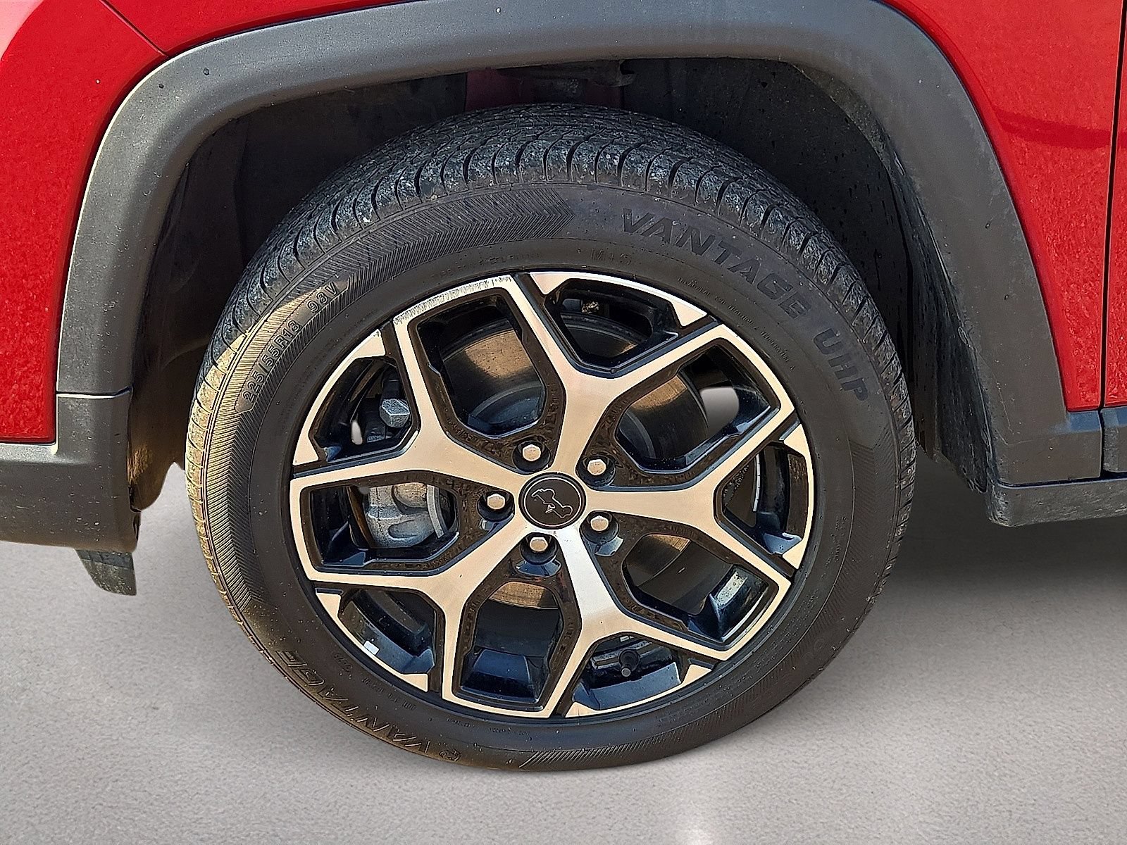 Used 2025 Jeep Compass Limited AWD/4WD image 10
