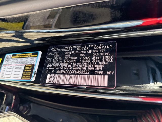 Used 2023 Hyundai Palisade SEL w/ Premium Package image 31