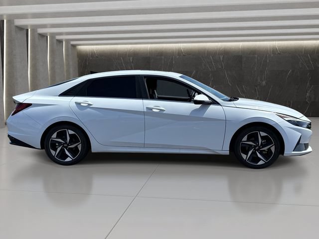 Used 2023 Hyundai Elantra Limited FWD image 7