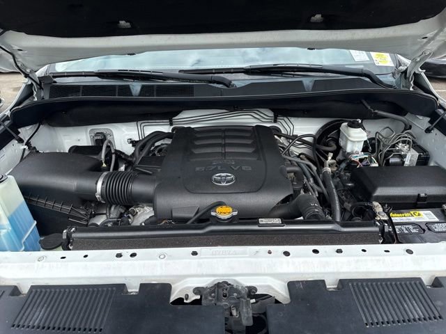 Used 2015 Toyota Tundra Platinum AWD/4WD image 22