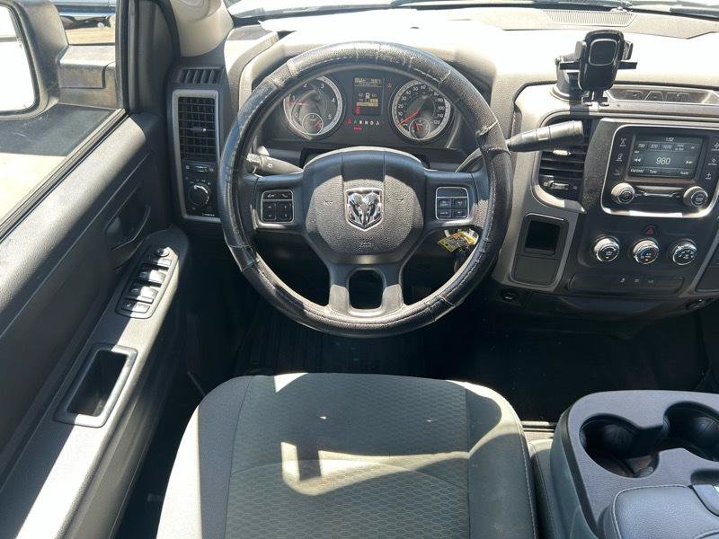 Used 2017 RAM 2500 Tradesman w/ Chrome Appearance Group RWD image 9